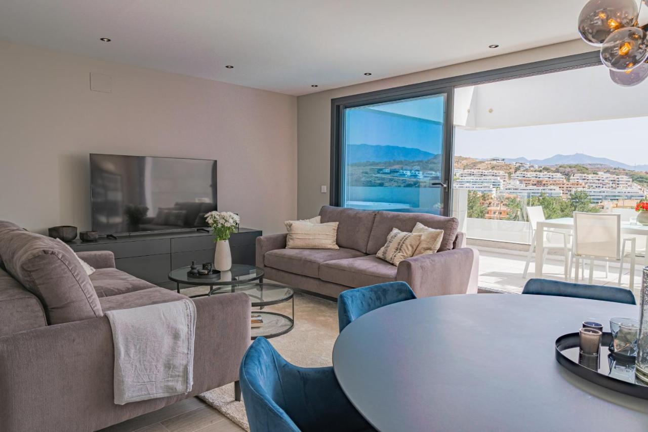 Magnificent Frontline Golf Penthouse In Navigolf La Cala De Mijasアパートメント エクステリア 写真