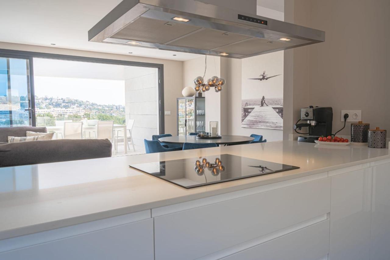 Magnificent Frontline Golf Penthouse In Navigolf La Cala De Mijasアパートメント エクステリア 写真